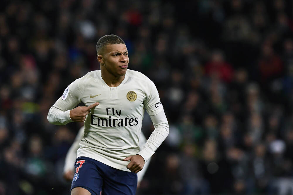 雅虎体育：罗马推动引进齐尔克泽、拉斯帕多里、迪萨西